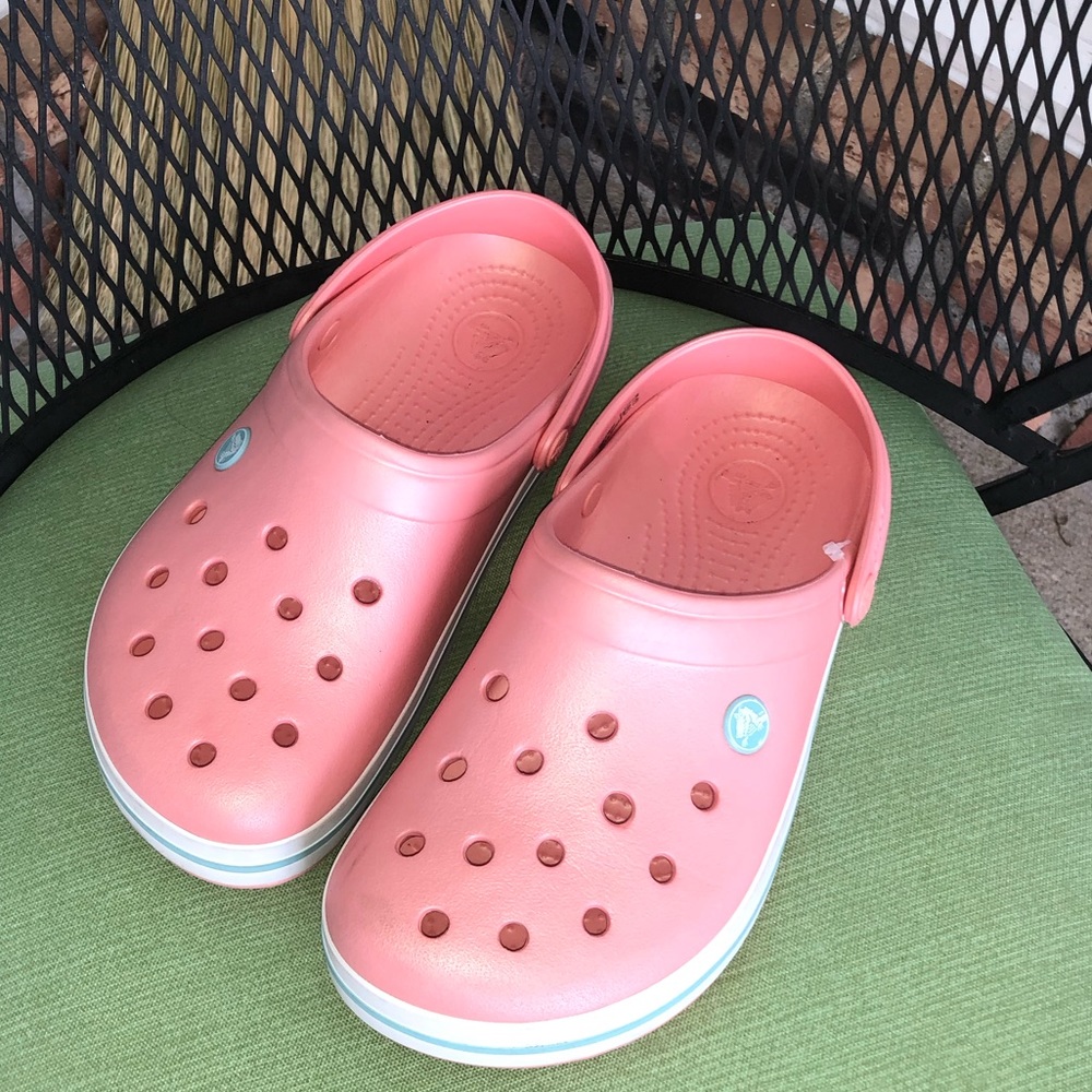 Pastel 🍭 Pink Crocs
